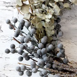 Chic Antique Fleur Kranz mit Eukalyptus Lavendel und Beeren