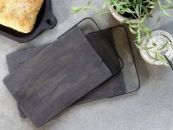 Chic Antique Laon Tapasbrett Mangoholz mit Eisen Henkel