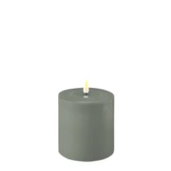 Deluxe Homeart LED Stumpenkerze Real Flame salbei green