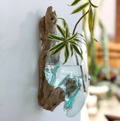 Faktorei Unikat-Dekowurzel zum Hängen mit Glastropfen